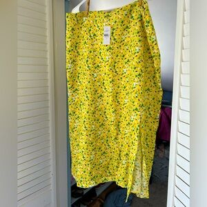 NWT Loft yellow floral skirt